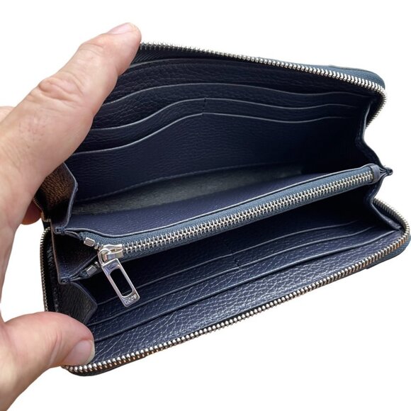 Tod's Italy Blue Zip Continental Wallet with Black T-panel, XAMTTTA0400FFX178L - Picture 8 of 10